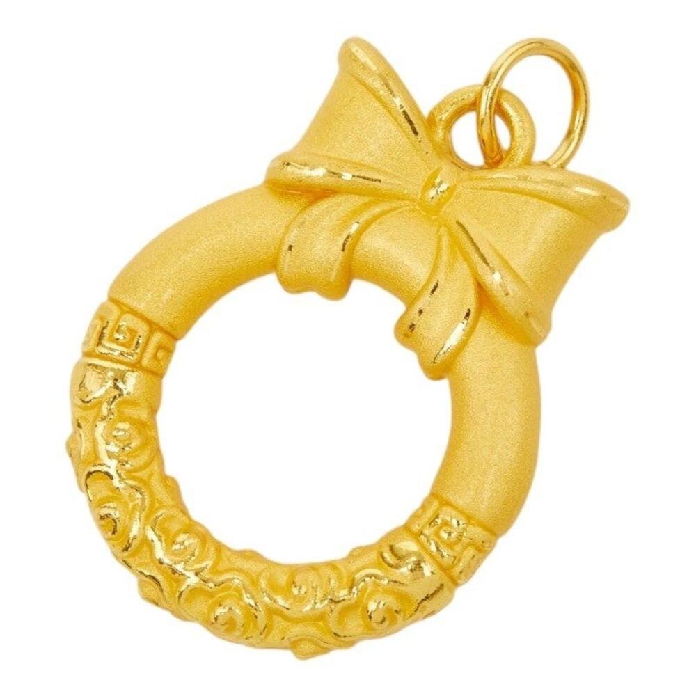 Unbranded Wreath Motif 24K Yellow Gold Pendant Gold